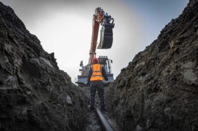 Engcon lanserar världsomfattande säkerhetskampanjen ”Dig Smart. Dig Safe”