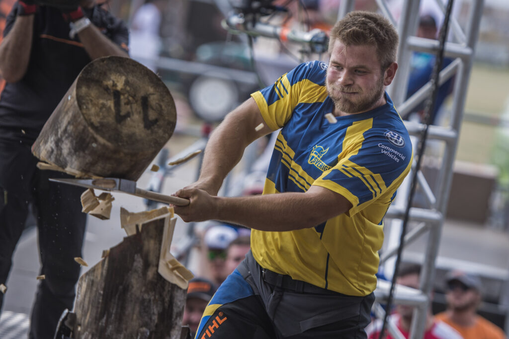 Calle Svadling kvalificerade till World Trophy 2020 genom en tredjeplacering under det europeiska kvalet European Trophy i september 2019. Foto: STIHL TIMBERSPORTS®
