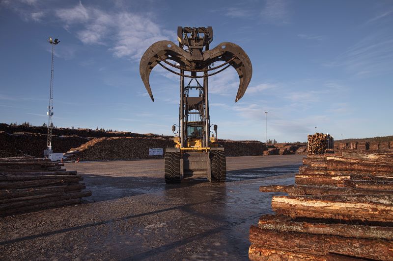 remote_timber_volvo_l180h_highlift_grip