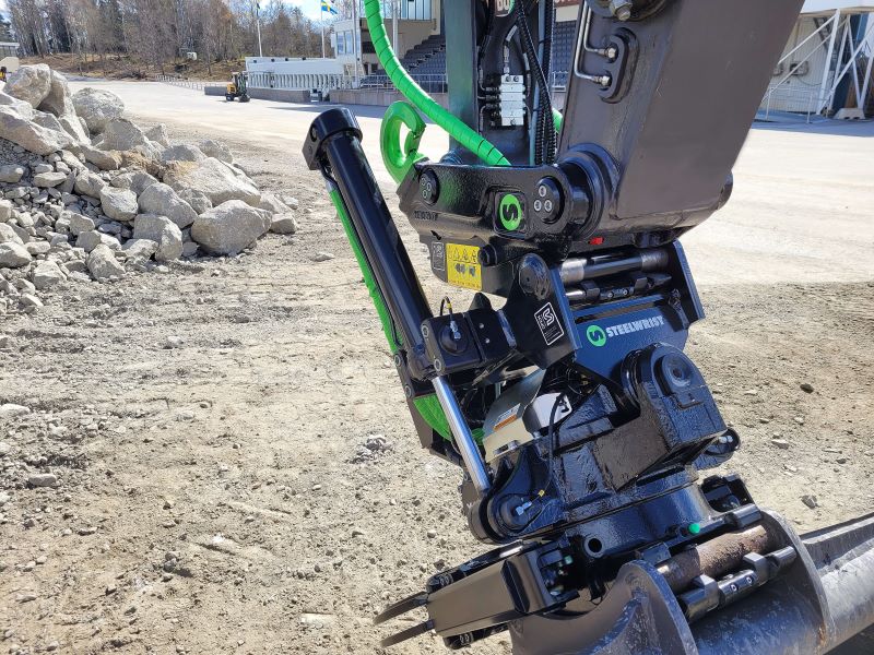 Steelwrist_Demarec-grapple_SQ-coupler