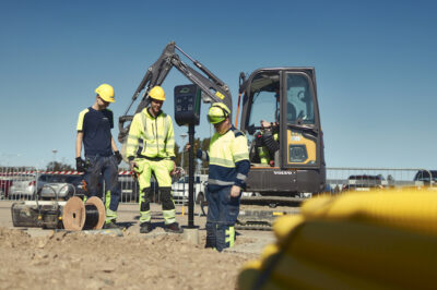 VolvoCE_EV_Charging_infrastructure_ECR25_Electric