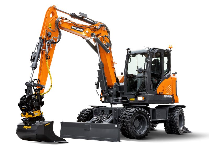 DOOSAN_DX100W_studio