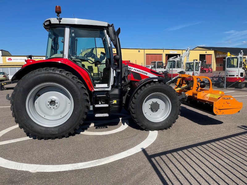 BKT IT 697 PÅ MF 18