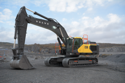 ec500-the-next-generation-of-faster-safer-and-more-productive-excavators-from-volvo-ce-02