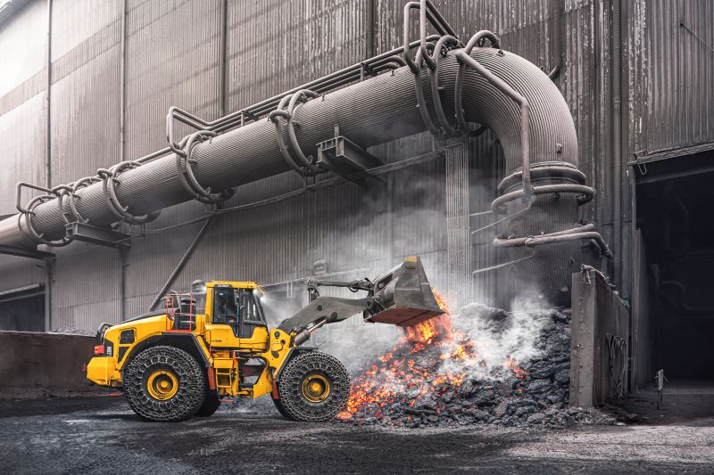 L220H Slag Handler