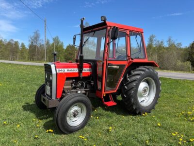 Massey-Ferguson-240
