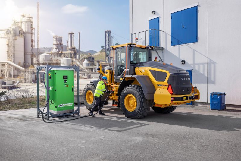 volvo_l90_electric_charging_laddning